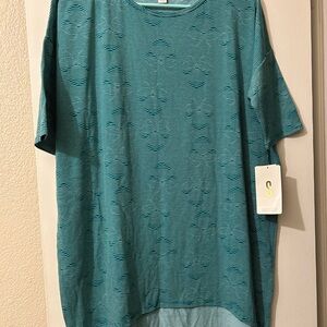 Disney LuLaRoe Minnie Mouse Irma Shirt Top
